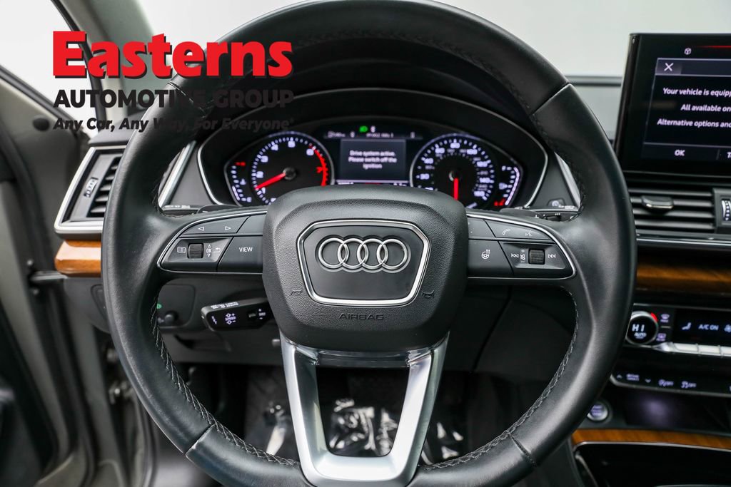 Used 2023 Audi Q5 2.0T Premium w/ Convenience Package image 10