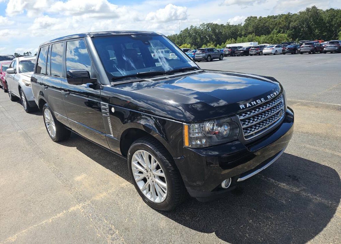 Used 2011 Land Rover Range Rover Autobiography AWD/4WD image 2