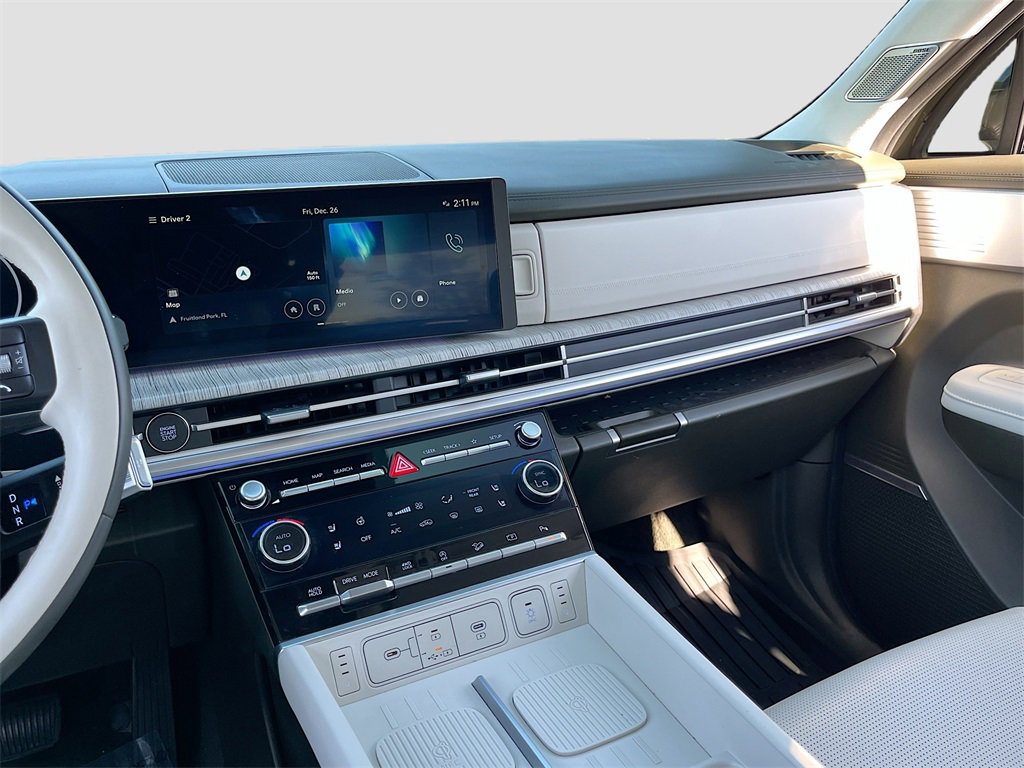 Used 2024 Hyundai Santa Fe Calligraphy image 24