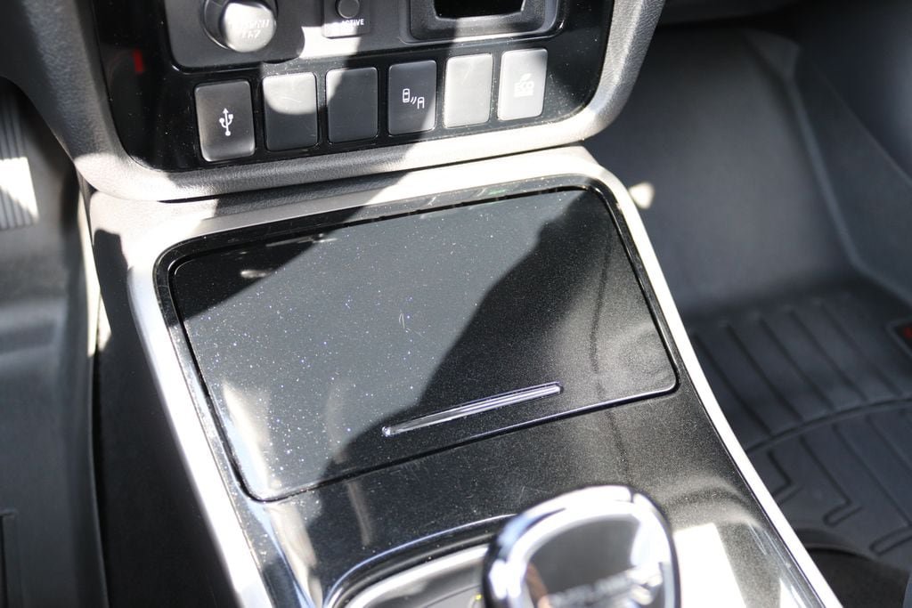 Used 2021 Mitsubishi Outlander LE AWD/4WD image 22