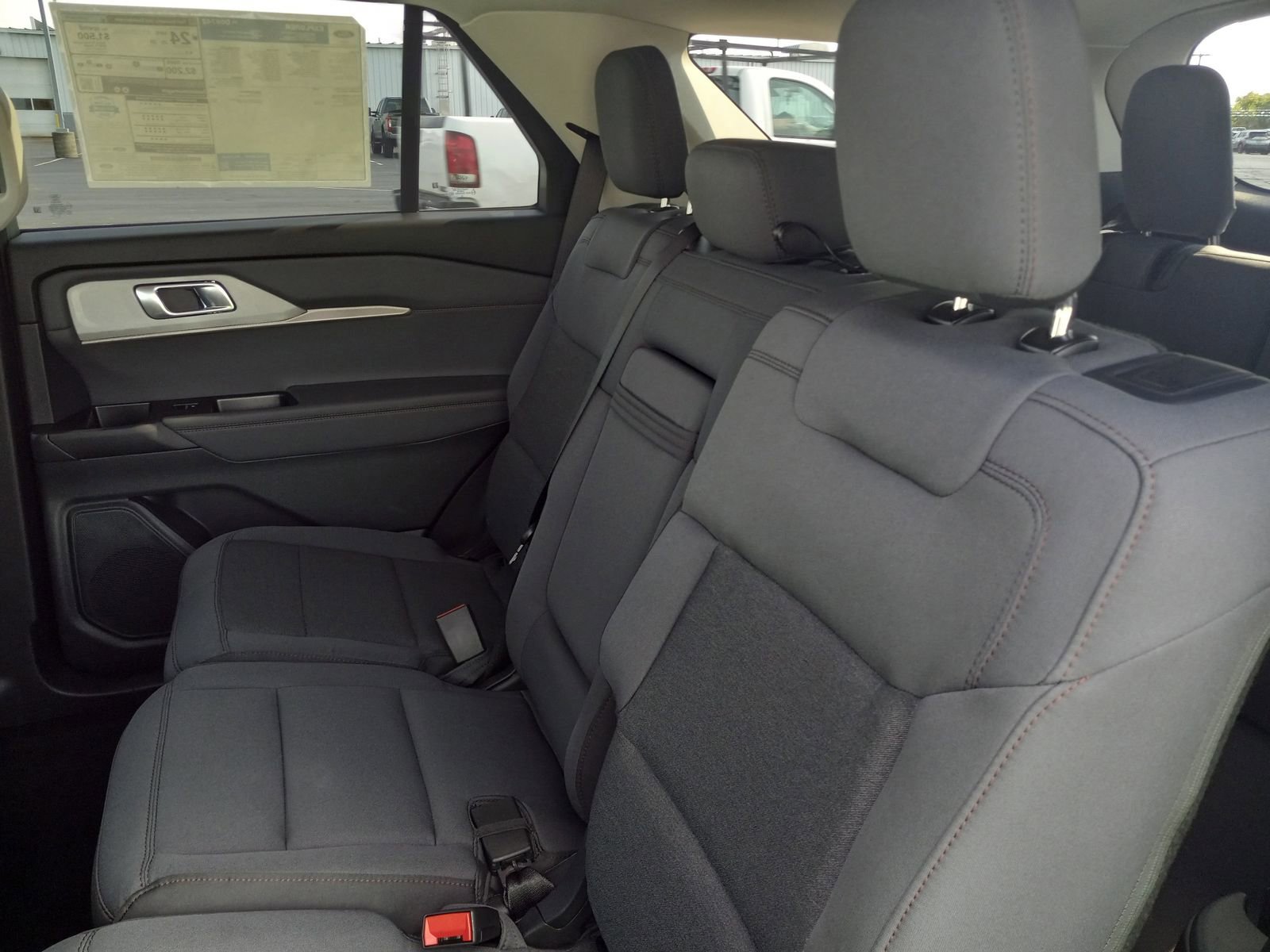 New 2025 Ford Explorer Active image 14