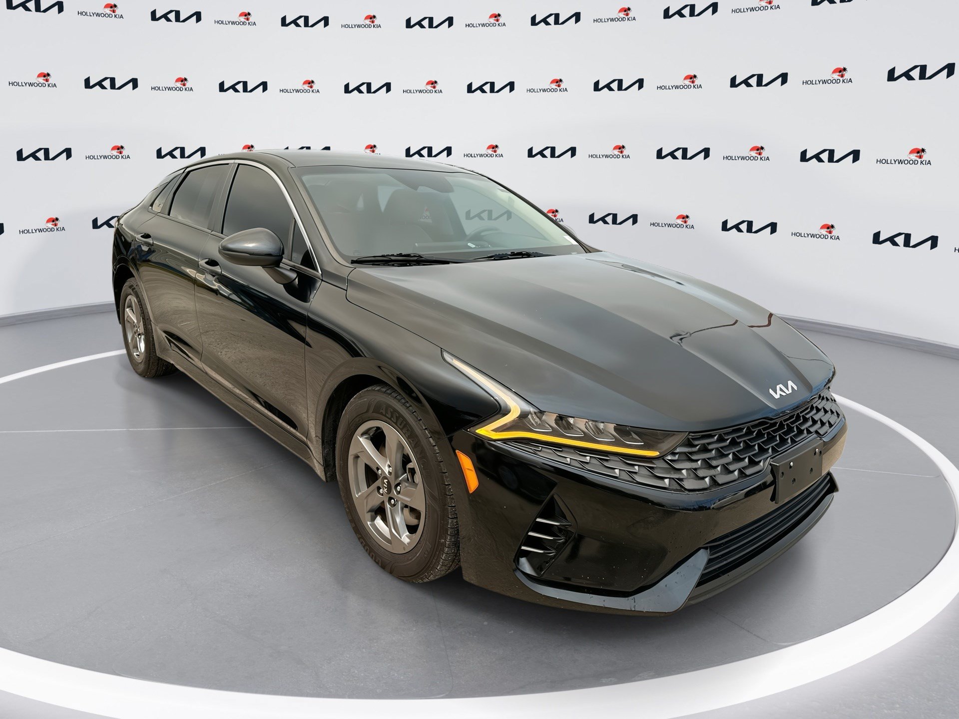 Used 2022 Kia K5 LXS FWD image 1
