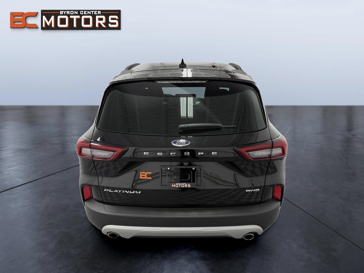 Used 2025 Ford Escape Platinum AWD/4WD image 5