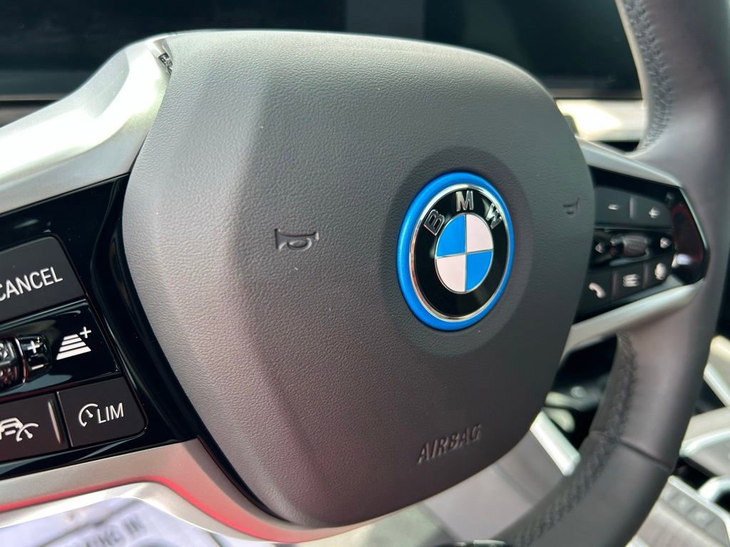 Used 2025 BMW i4 eDrive40 w/ Premium Package RWD image 21