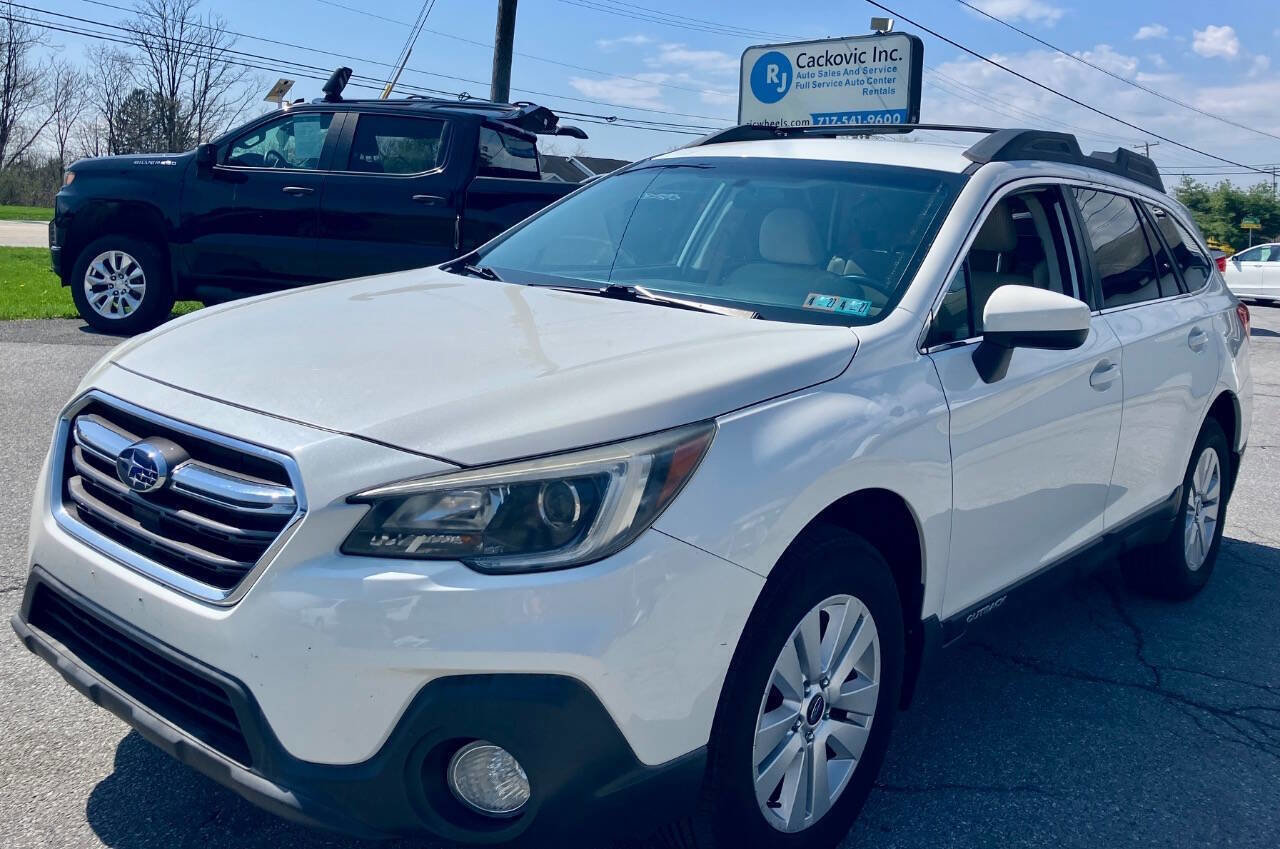 Used 2018 Subaru Outback 2.5i Premium image 2