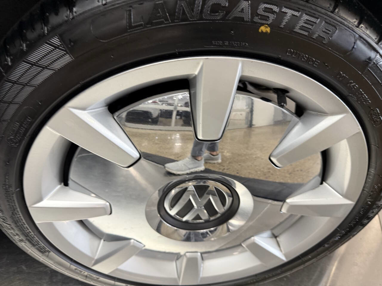 Used 2013 Volkswagen Beetle 2.5 FWD image 29