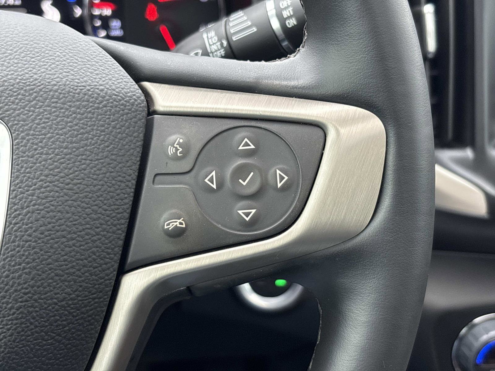 Certified 2024 GMC Terrain Denali image 20