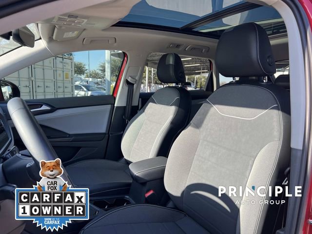 Certified 2023 Volkswagen Taos SE w/ Panoramic Sunroof Package image 13