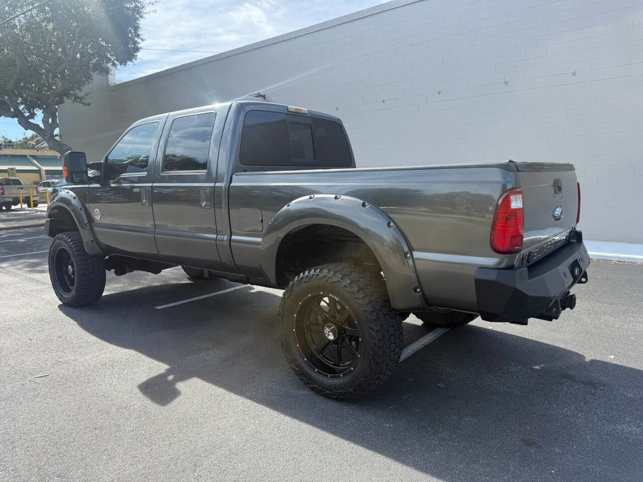 Used 2016 Ford F250 Lariat w/ Lariat Ultimate Package image 14