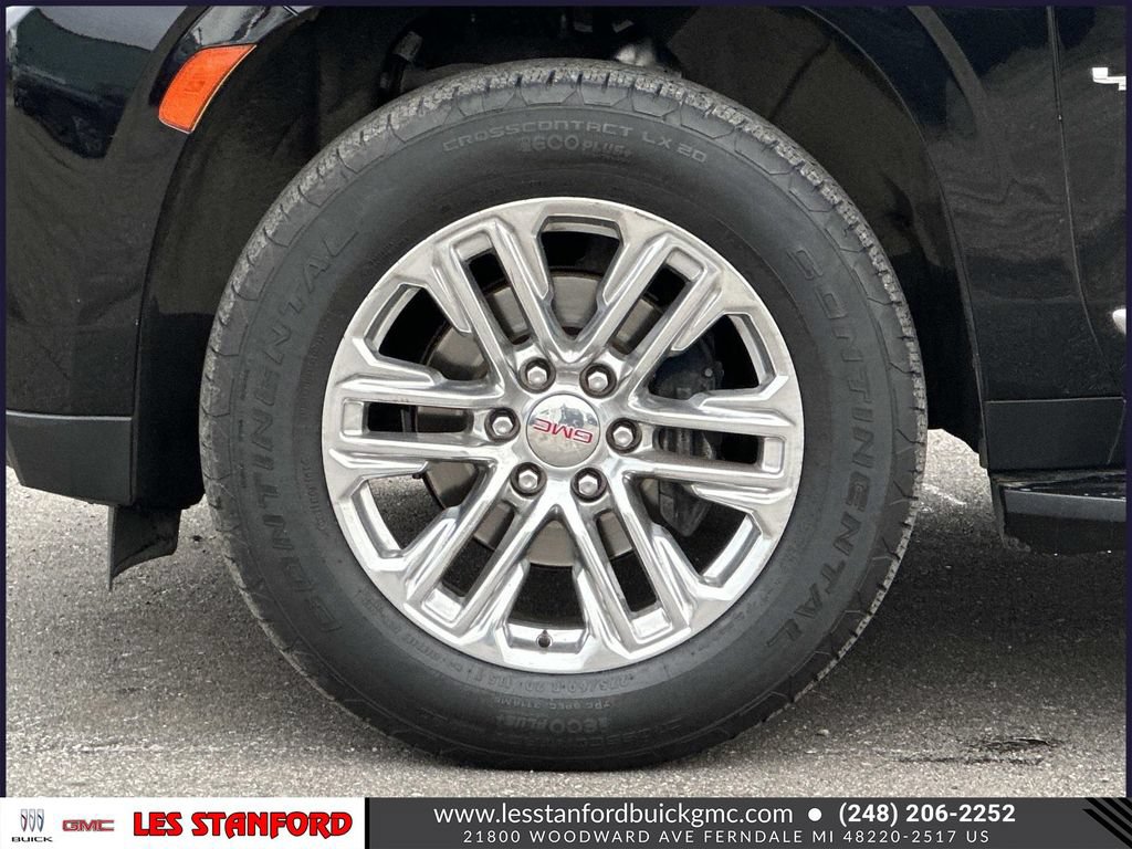 Used 2023 GMC Yukon XL SLT AWD/4WD image 10