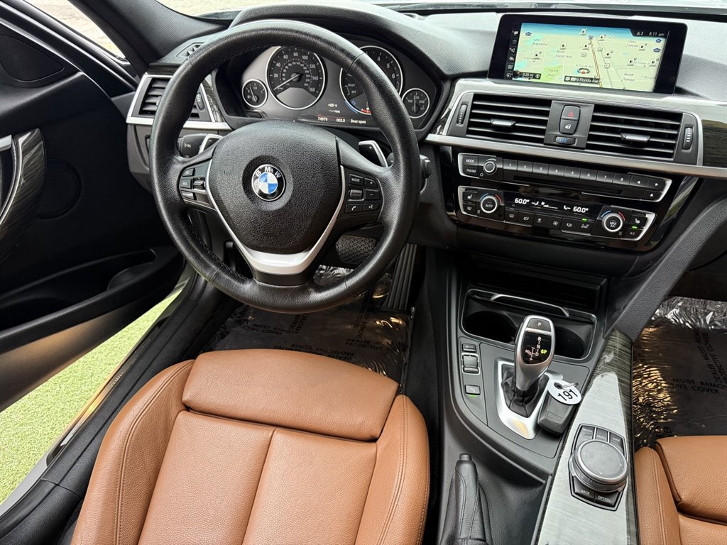 Used 2017 BMW 330i Sedan RWD image 22
