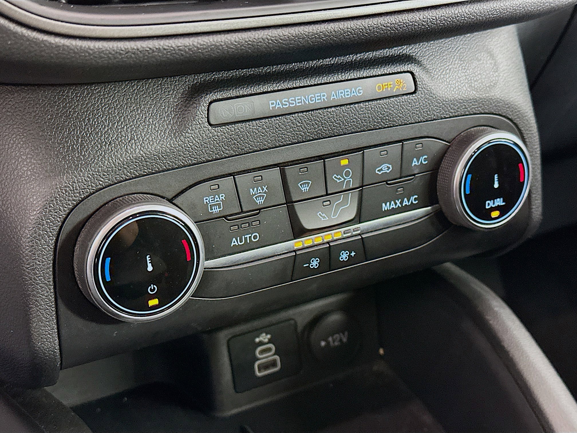 Used 2024 Ford Escape Active image 23