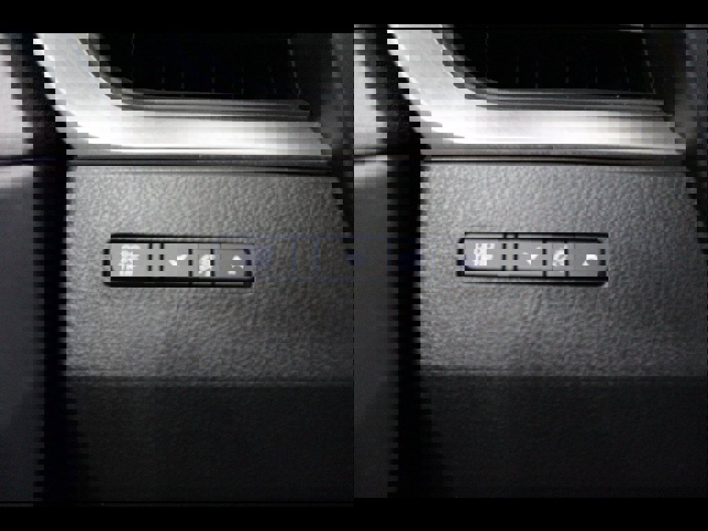 Used 2024 Lexus GX 550 image 27