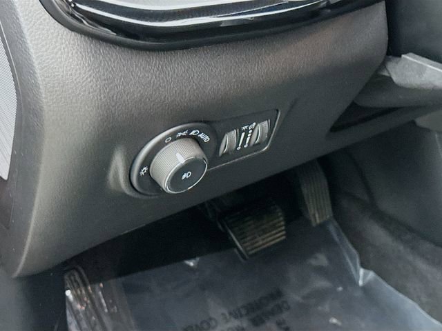 Used 2024 Jeep Compass Trailhawk image 10