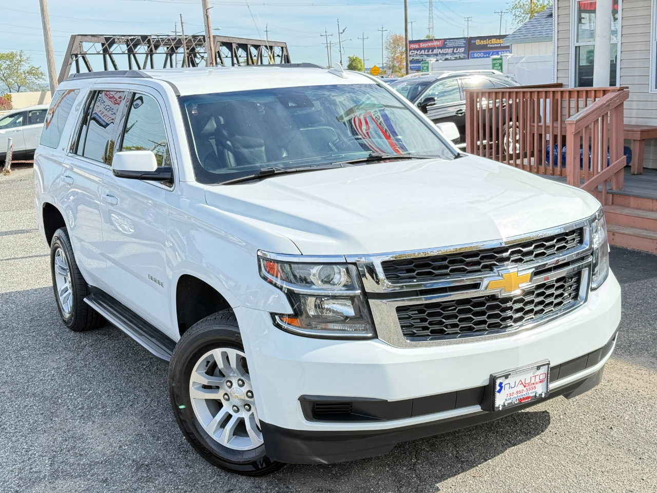 Used 2019 Chevrolet Tahoe LT image 2
