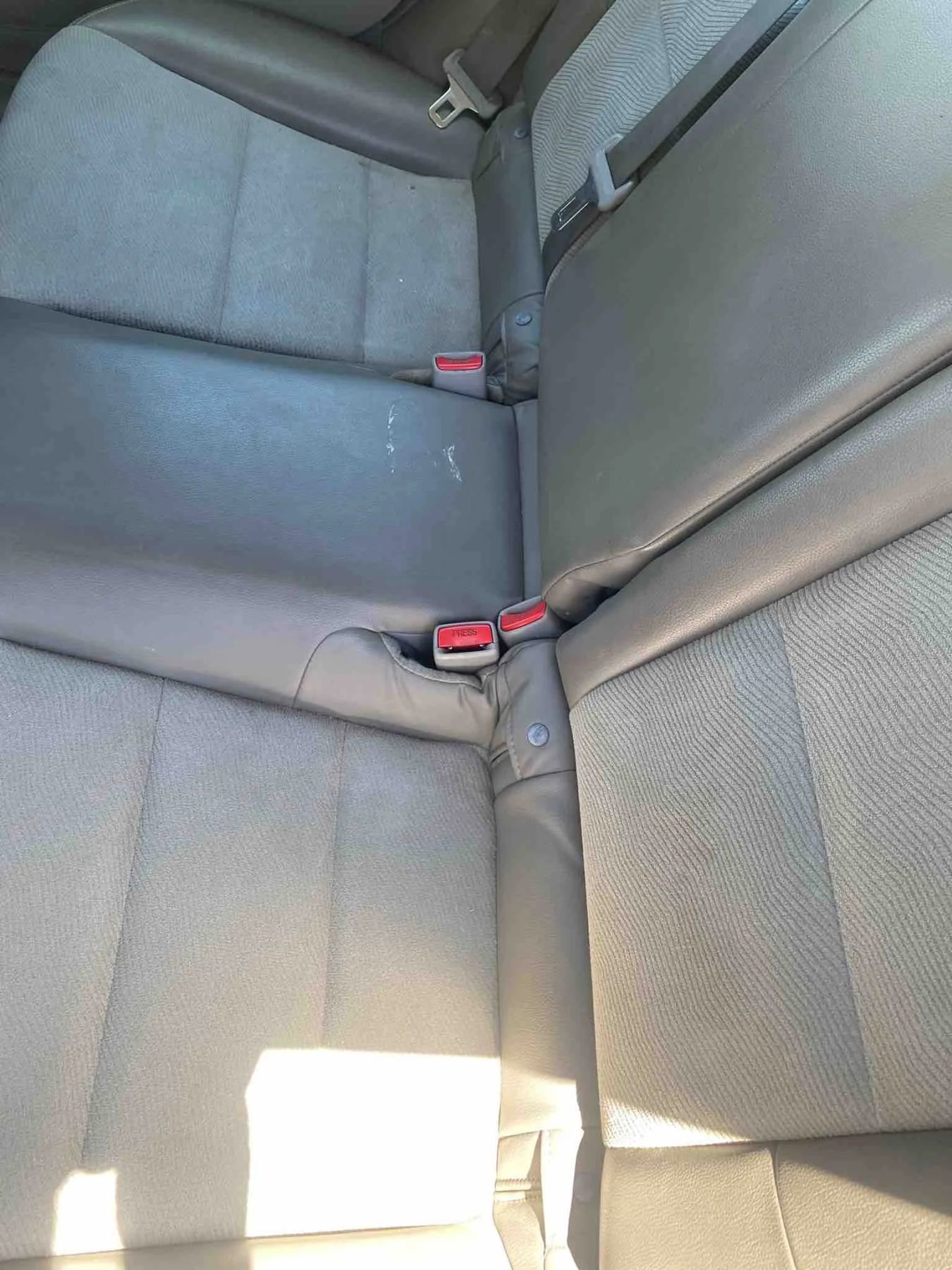 Used 2012 Honda Insight EX image 19