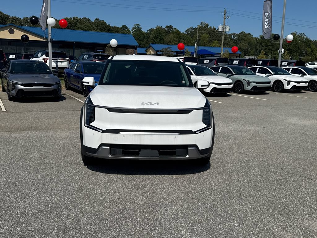 New 2024 Kia EV9 Light RWD image 8
