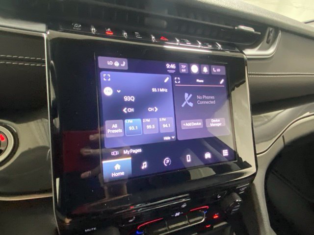 Used 2023 Jeep Grand Cherokee L Laredo w/ Luxury Tech Group I AWD/4WD image 17
