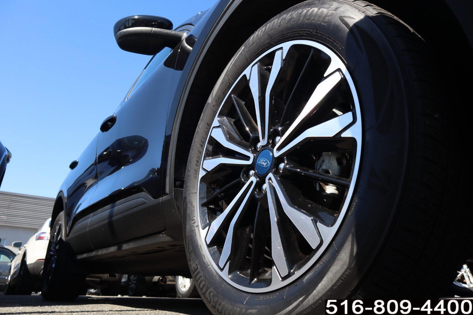 Used 2022 Ford Escape SEL w/ SEL Stealth AWD Package image 9