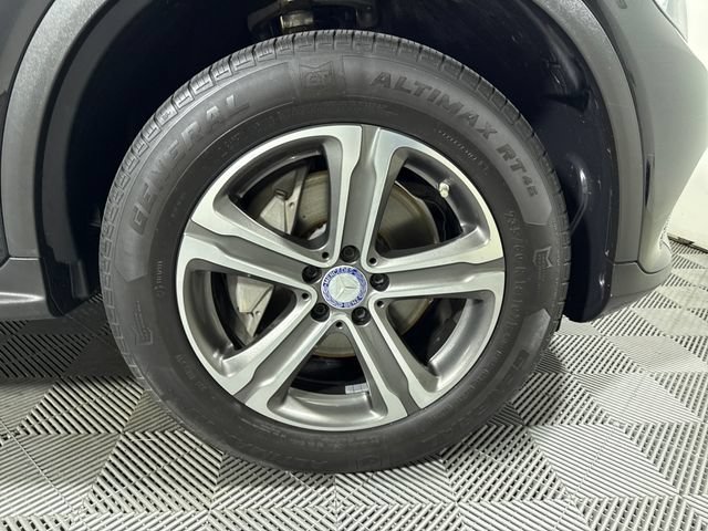 Used 2017 Mercedes-Benz GLC 300 4MATIC image 11