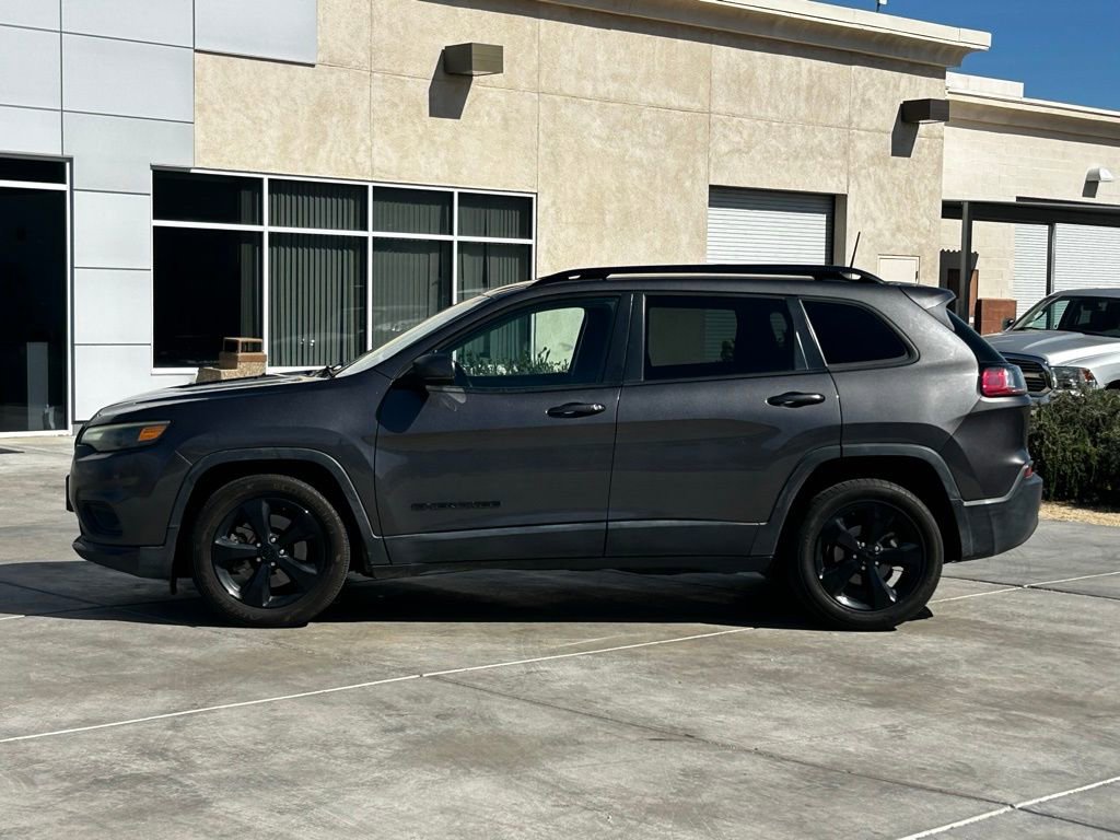 Used 2021 Jeep Cherokee Latitude Plus image 4