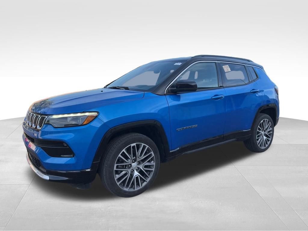 Used 2023 Jeep Compass Limited w/ Elite Group image 10