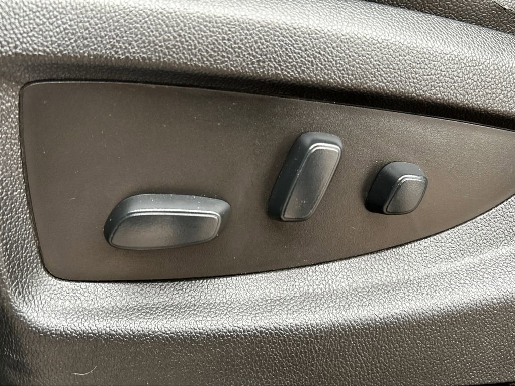 Used 2019 Chevrolet Silverado 2500 High Country w/ Duramax Plus Package image 20