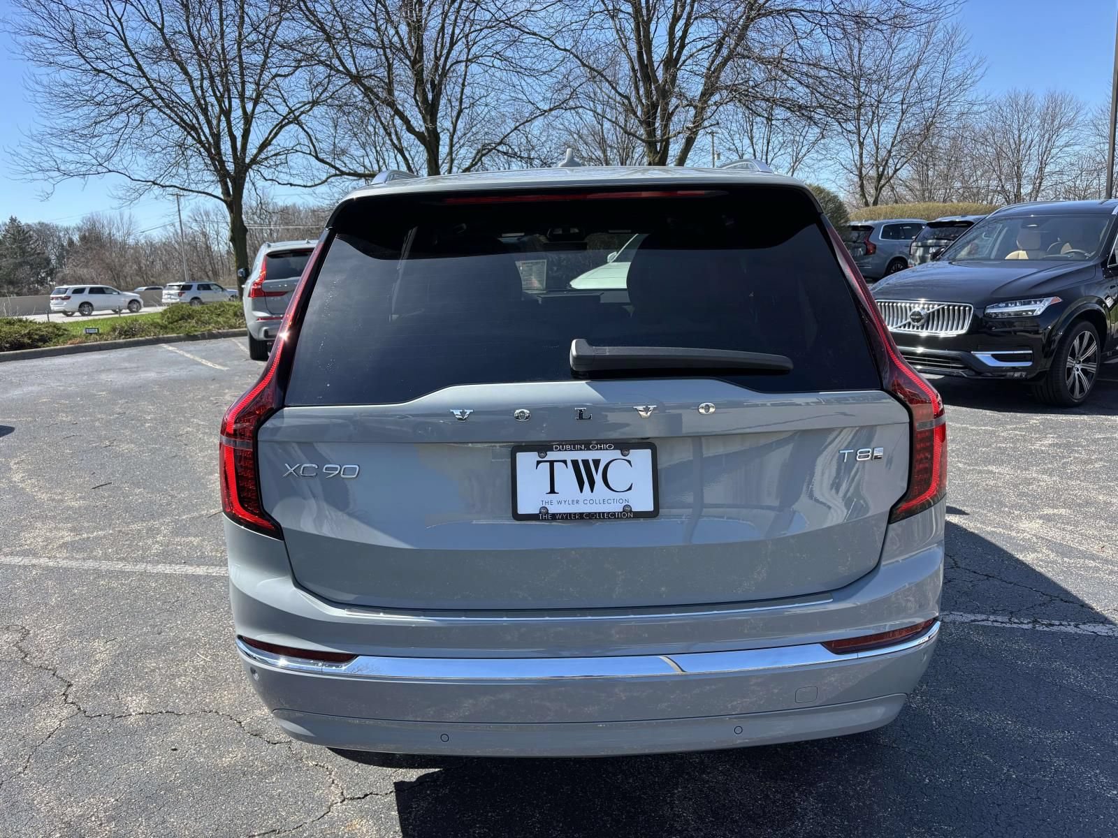 New 2026 Volvo XC90 T8 Plus w/ Protection Package Premier AWD/4WD image 6
