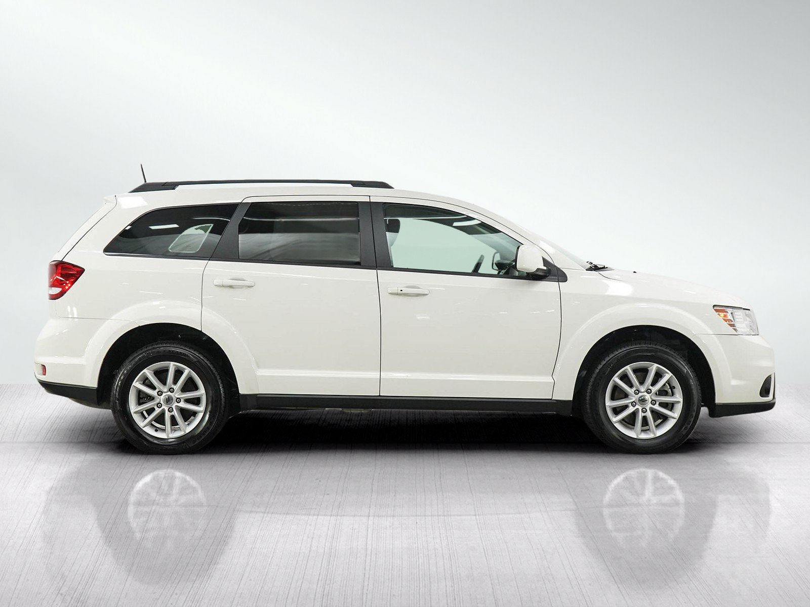 Used 2019 Dodge Journey SE AWD/4WD image 7