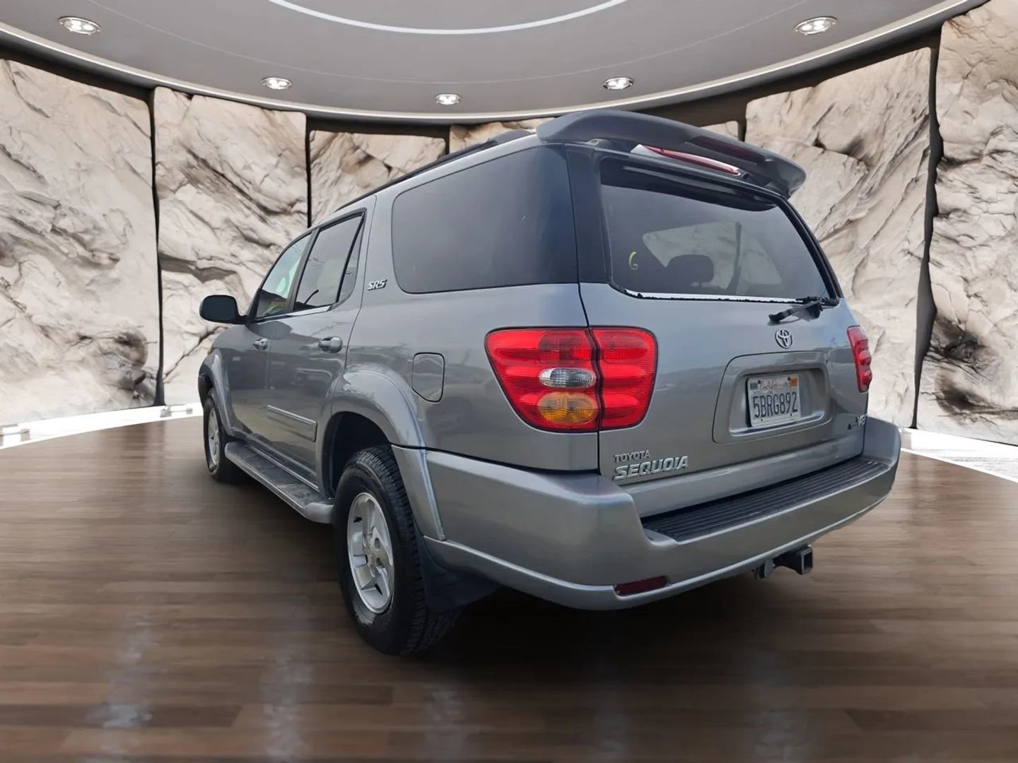 Used 2003 Toyota Sequoia SR5 RWD image 8