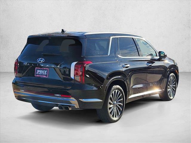 Used 2024 Hyundai Palisade Calligraphy image 5