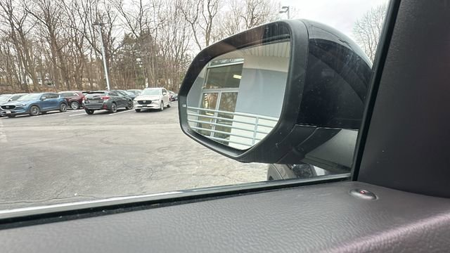 Used 2024 Volkswagen Atlas SE image 27