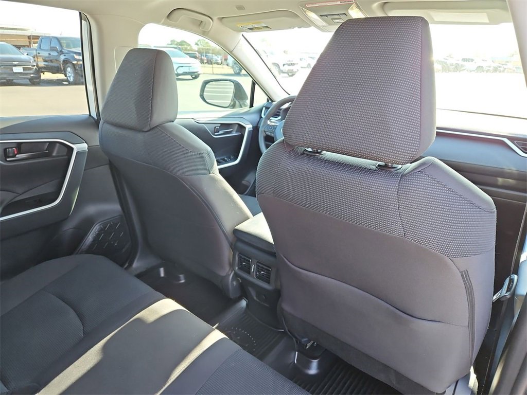 Used 2024 Toyota RAV4 LE image 20