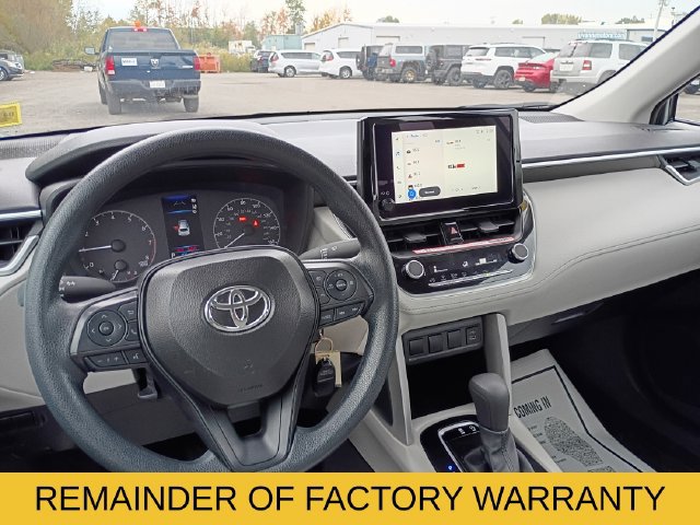 Used 2025 Toyota Corolla Cross L AWD/4WD image 10