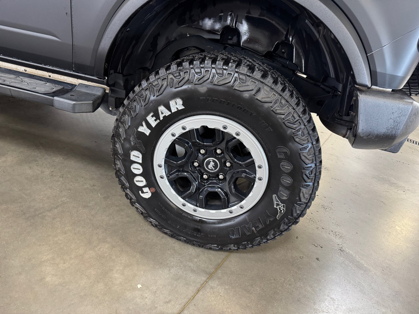 Used 2023 Ford Bronco 2-Door w/ Sasquatch Package AWD/4WD image 26