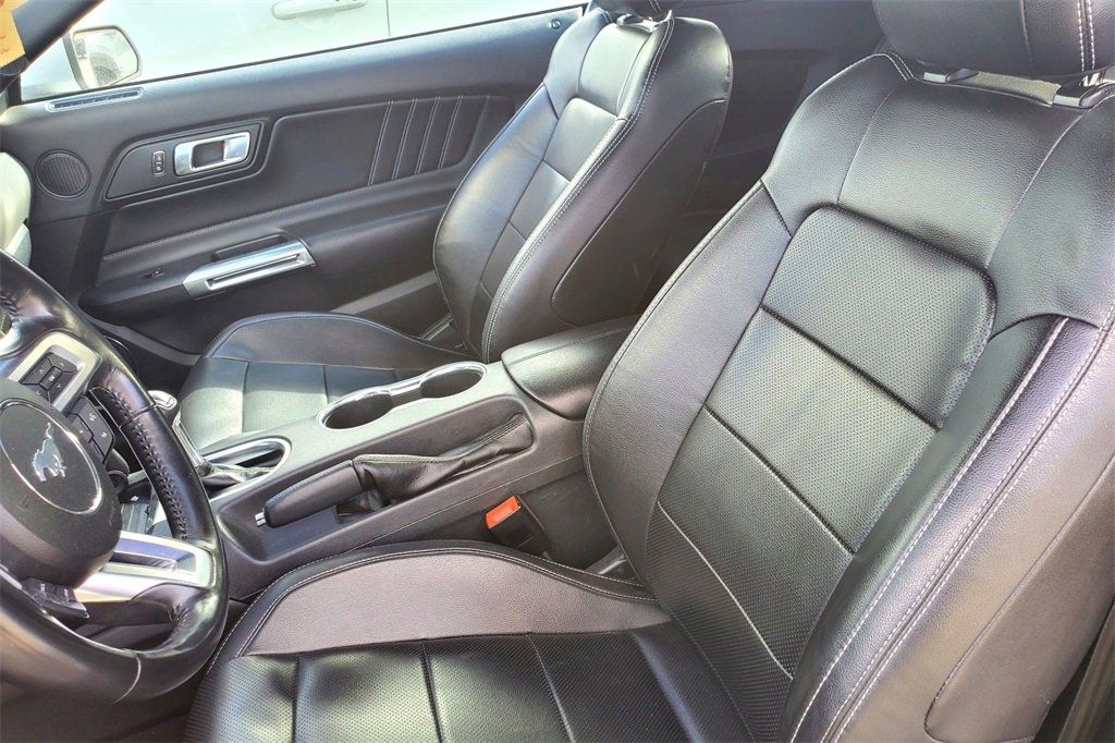 Used 2023 Ford Mustang Premium image 9