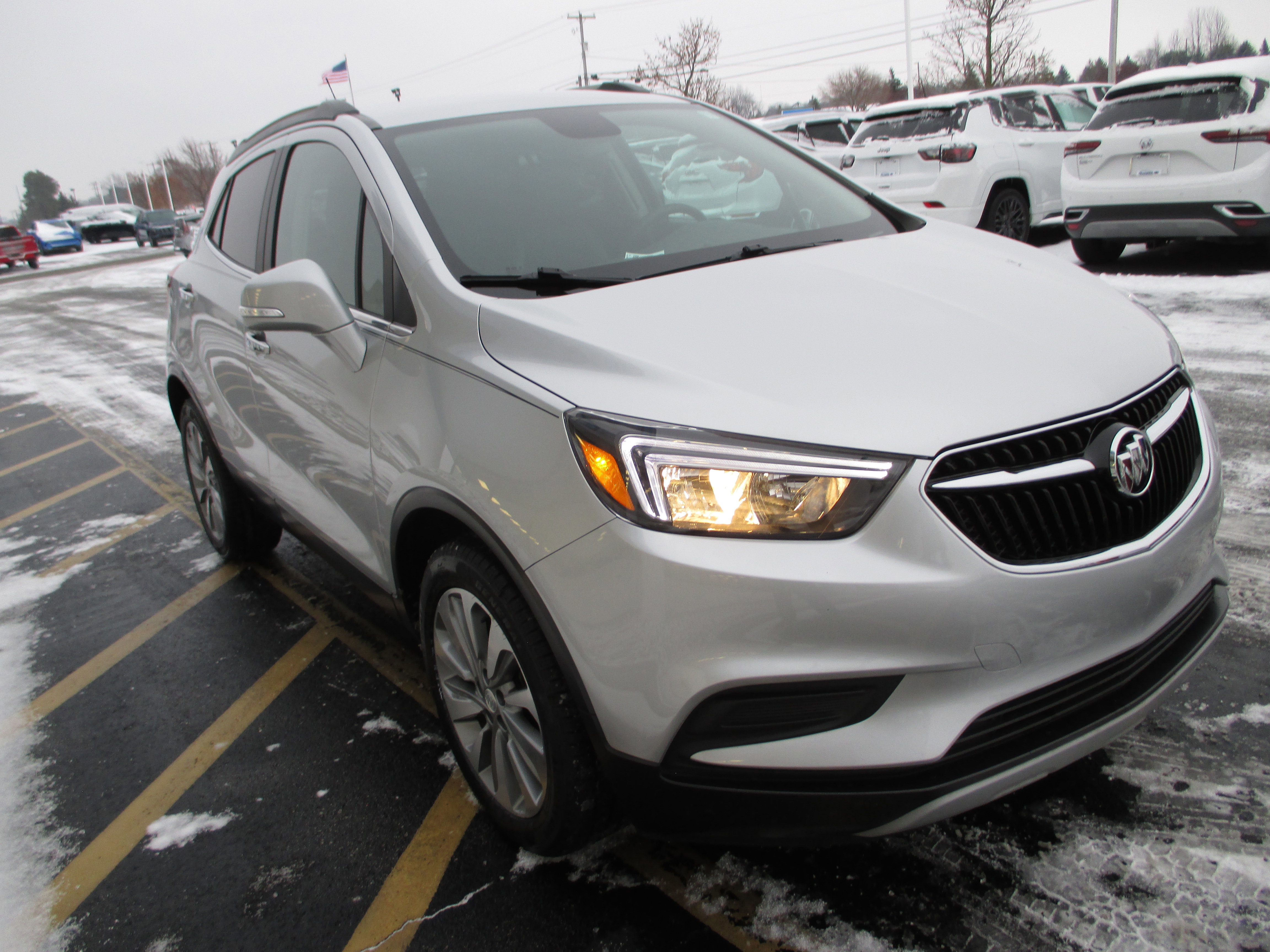 Used 2018 Buick Encore Preferred image 7