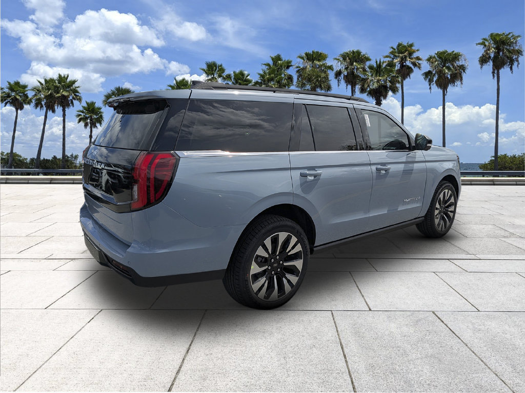 New 2027 Ford Expedition Platinum w/ Driver's Package AWD/4WD image 7