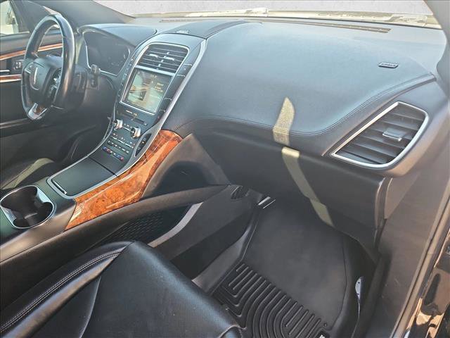 Used 2019 Lincoln Nautilus Reserve image 23