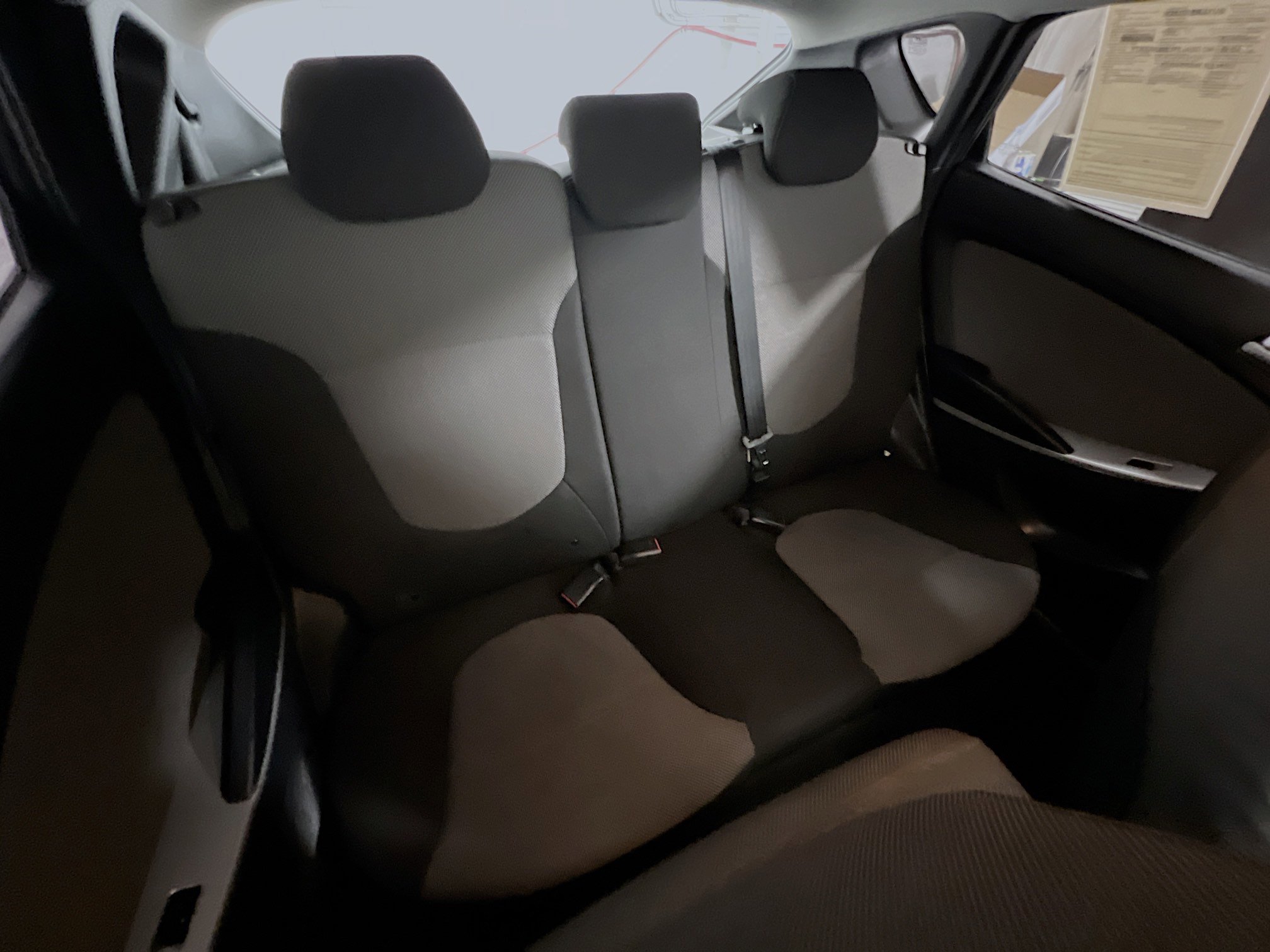 Used 2012 Hyundai Accent GS image 31