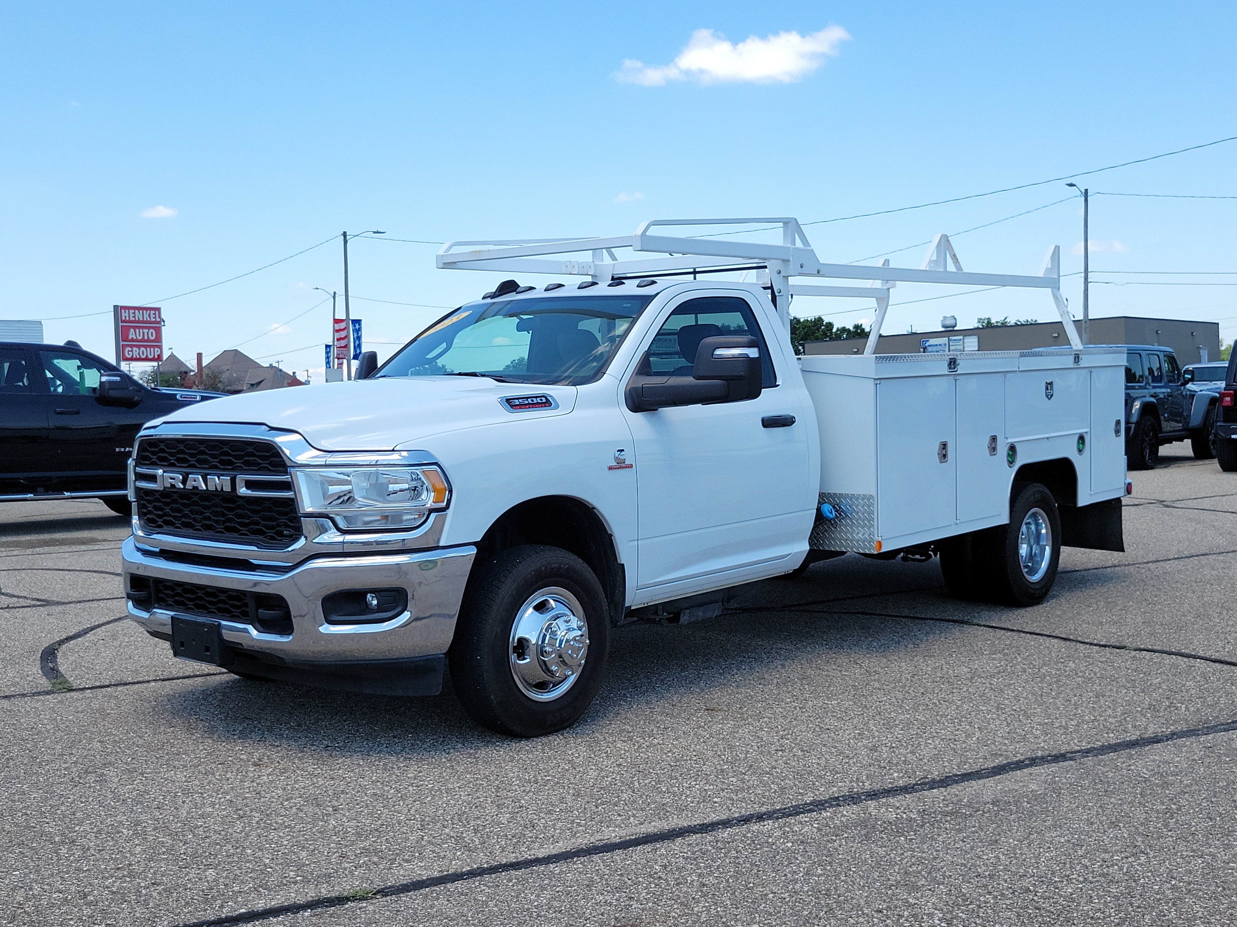 Used 2023 RAM 3500 Tradesman AWD/4WD image 2