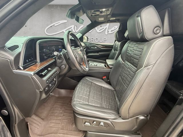 Used 2022 Cadillac Escalade Sport Platinum w/ Heavy-Duty Trailer Package AWD/4WD image 18