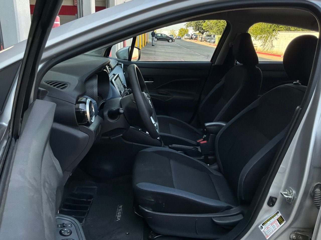 Used 2025 Nissan Versa SV w/ Trunk Package FWD image 10