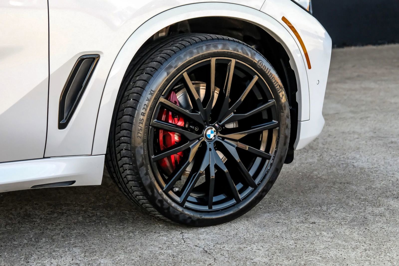 Used 2022 BMW X5 sDrive40i w/ M Sport Package RWD image 64