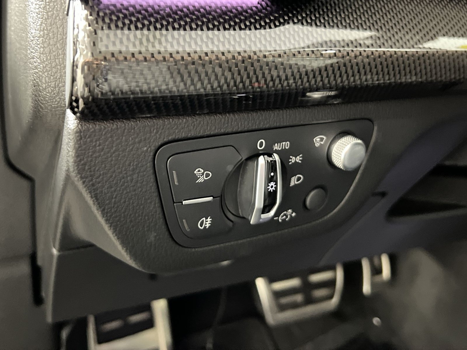 Used 2018 Audi SQ5 Prestige AWD/4WD image 31