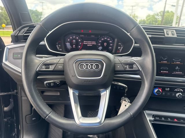 Used 2025 Audi Q3 2.0T Premium AWD/4WD image 27