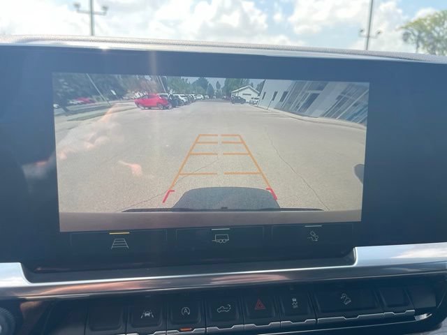 Used 2022 Chevrolet Silverado 1500 RST AWD/4WD image 9