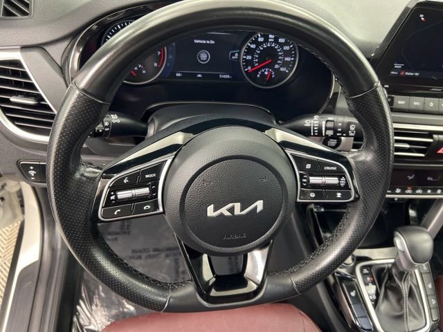 Used 2022 Kia Seltos SX w/ Sunroof Package AWD/4WD image 21
