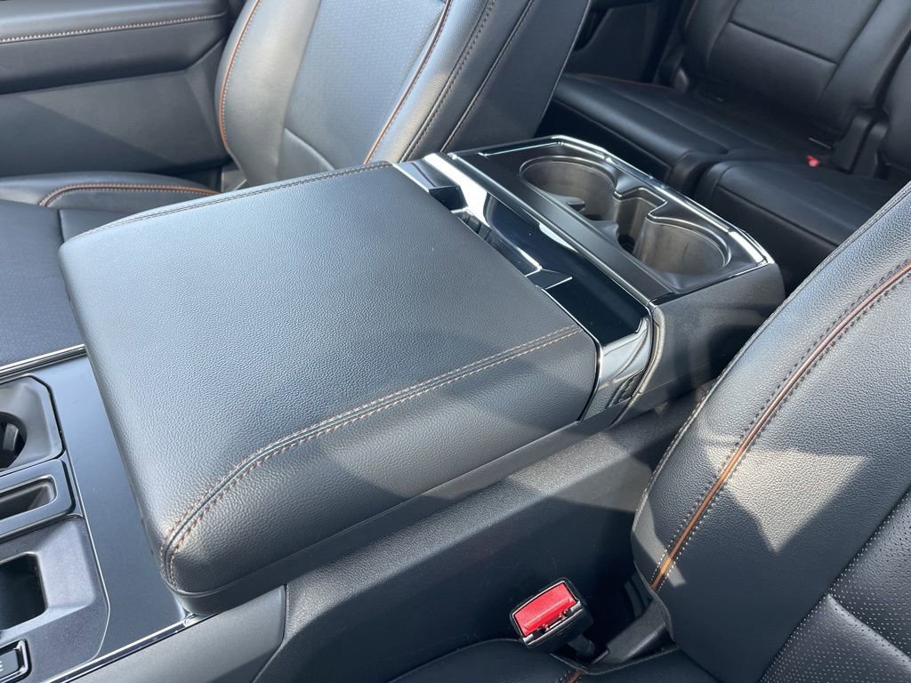 Used 2025 Ford F150 Lariat w/ Equipment Group 502A High image 15