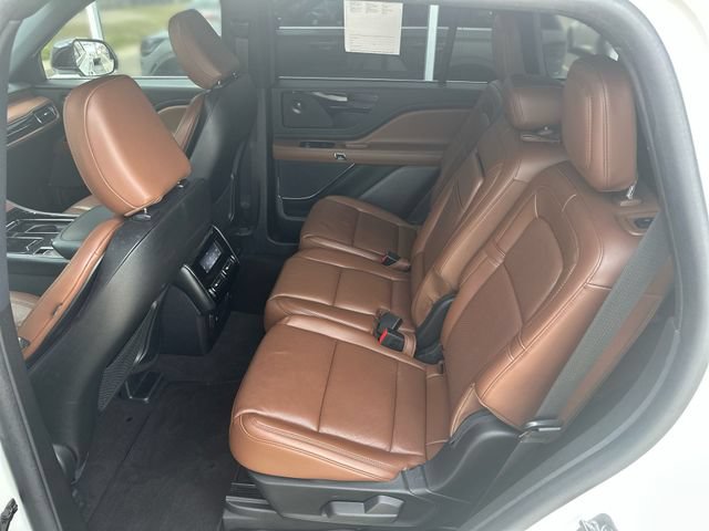 Used 2023 Lincoln Aviator Reserve w/ Equipment Group 201A RWD image 24